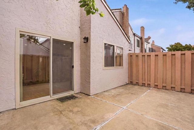 2524 Roblar Lane, Santa Clara, CA 95051