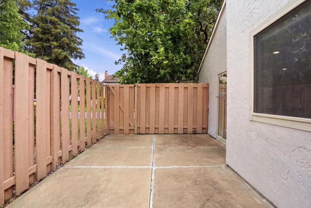 2524 Roblar Lane, Santa Clara, CA 95051