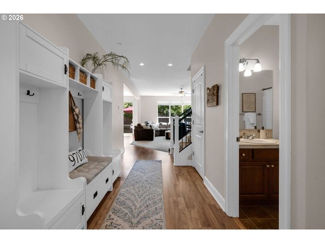 10680 Sw LONDON Ln, Wilsonville, OR 97070