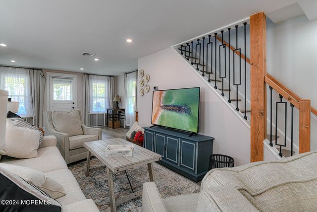 83 Broadway, Ocean Grove, NJ 07756