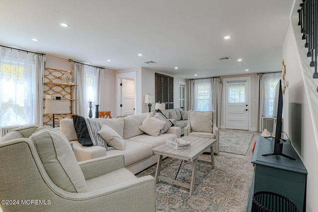 83 Broadway, Ocean Grove, NJ 07756