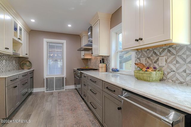 83 Broadway, Ocean Grove, NJ 07756