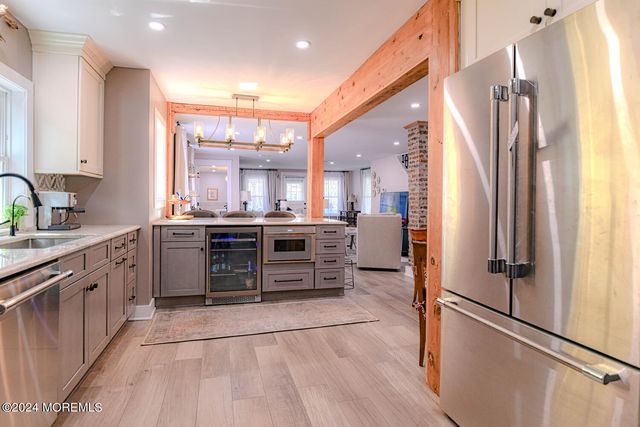 83 Broadway, Ocean Grove, NJ 07756