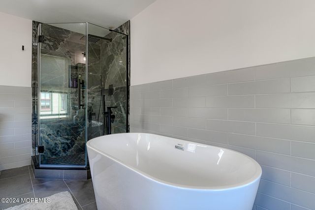 83 Broadway, Ocean Grove, NJ 07756