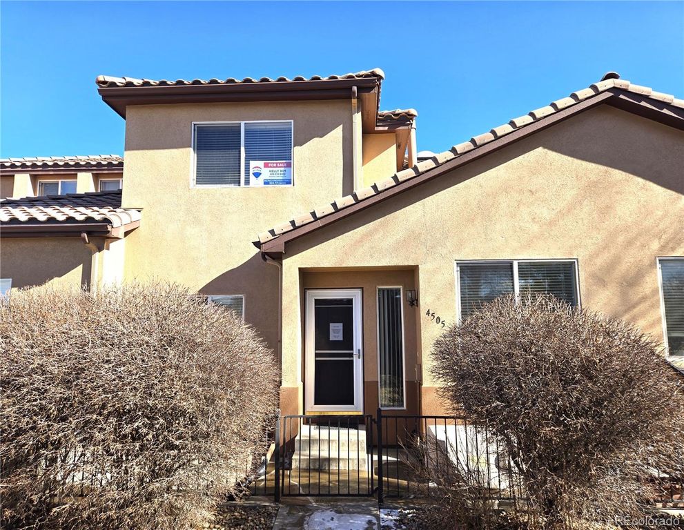 4505 S Auckland Court, Aurora, CO 80015