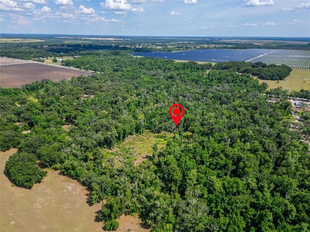 672 HIGHWAY, Lithia, FL 33547