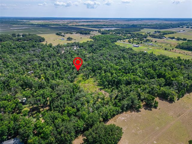 672 HIGHWAY, Lithia, FL 33547