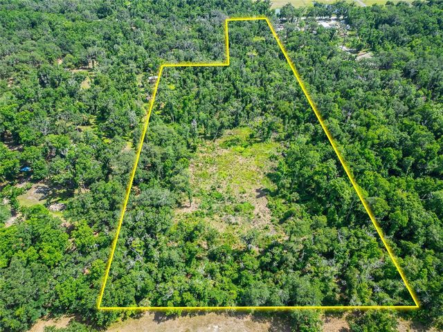 672 HIGHWAY, Lithia, FL 33547
