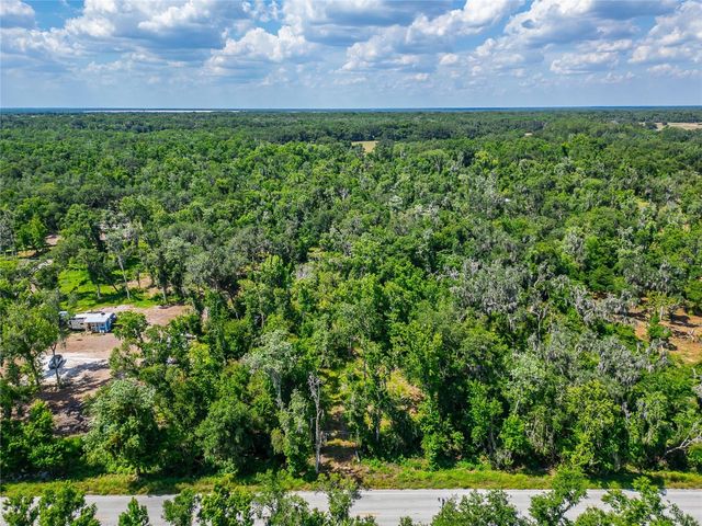 672 HIGHWAY, Lithia, FL 33547
