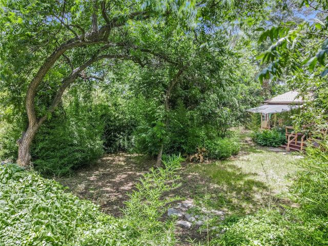 2901 W 45th ST, Austin, TX 78731
