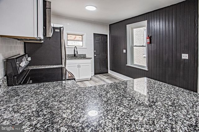 1210 ELM ST, Wilmington, DE 19805