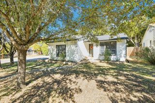 1712 Hamilton ST, San Marcos, TX 78666
