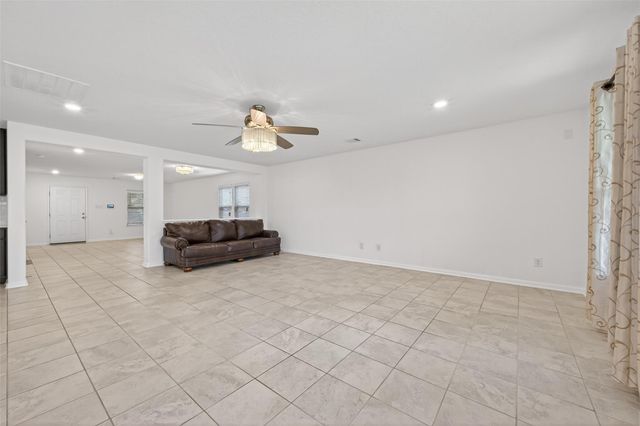 4027 Lake Cypress Circle, Houston, TX 77068