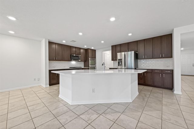 4027 Lake Cypress Circle, Houston, TX 77068