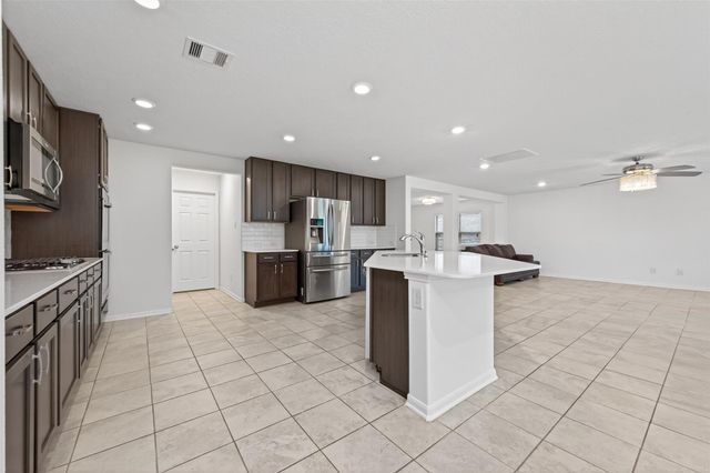 4027 Lake Cypress Circle, Houston, TX 77068