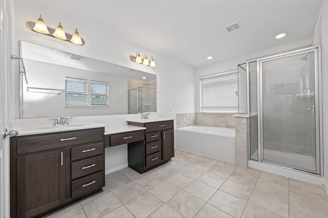 4027 Lake Cypress Circle, Houston, TX 77068
