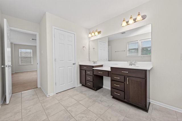 4027 Lake Cypress Circle, Houston, TX 77068