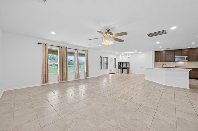 4027 Lake Cypress Circle, Houston, TX 77068
