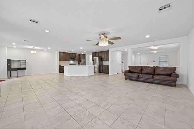 4027 Lake Cypress Circle, Houston, TX 77068