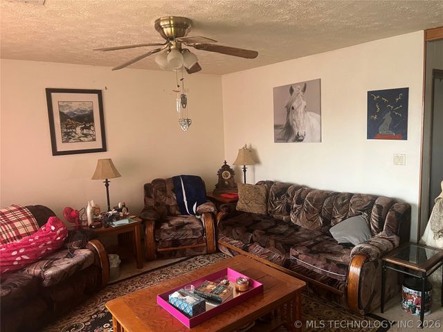 19512 E 595 Road, Inola, OK 74036