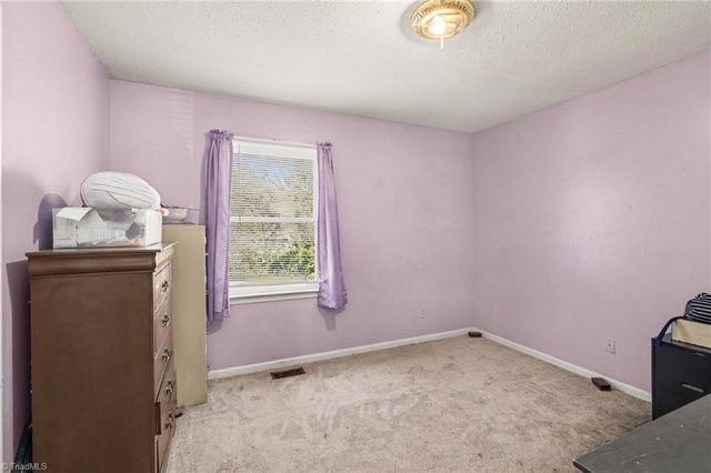 209 7th Street, Burlington, NC 27215