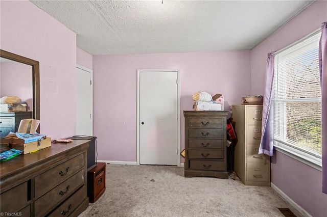 209 7th Street, Burlington, NC 27215