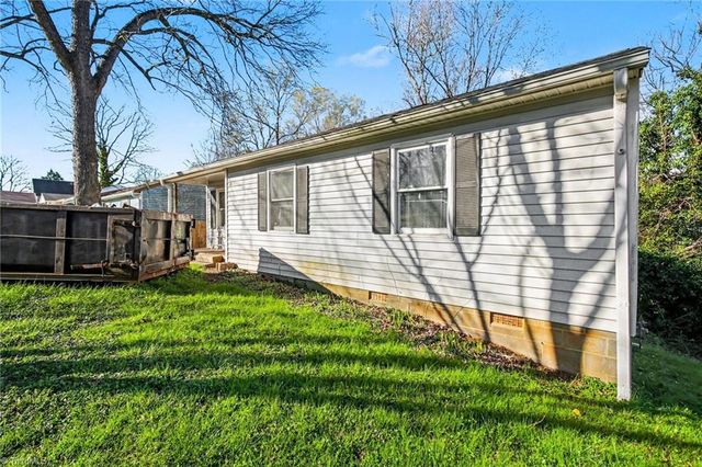 209 7th Street, Burlington, NC 27215