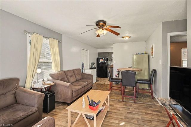 209 7th Street, Burlington, NC 27215