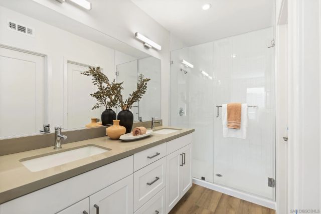 3309 Ruffin Rd 14, San Diego, CA 92123
