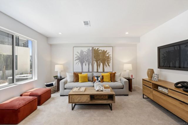3309 Ruffin Rd 14, San Diego, CA 92123