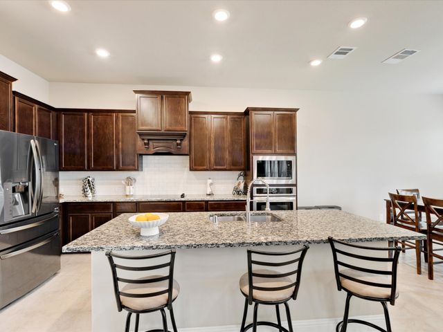 614 Woodridge Drive, Oak Point, TX 75068