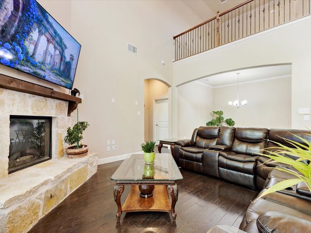 614 Woodridge Drive, Oak Point, TX 75068