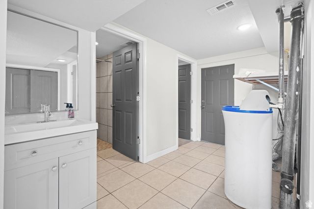 4290 S 800 W, Riverdale, UT 84405