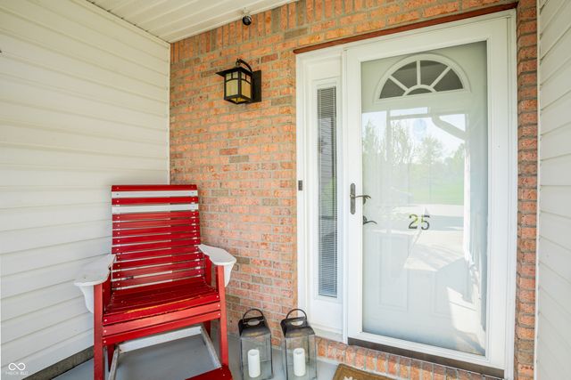 25 W Quail Wood Lane, Westfield, IN 46074