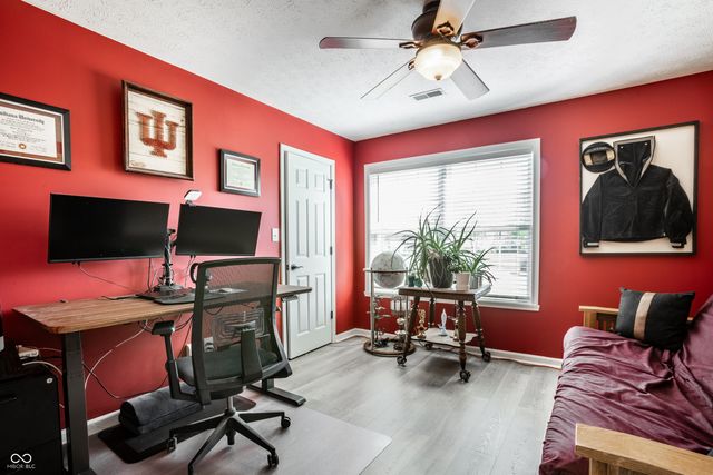 25 W Quail Wood Lane, Westfield, IN 46074