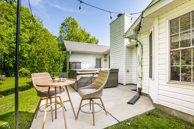 25 W Quail Wood Lane, Westfield, IN 46074