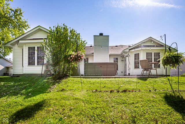 25 W Quail Wood Lane, Westfield, IN 46074