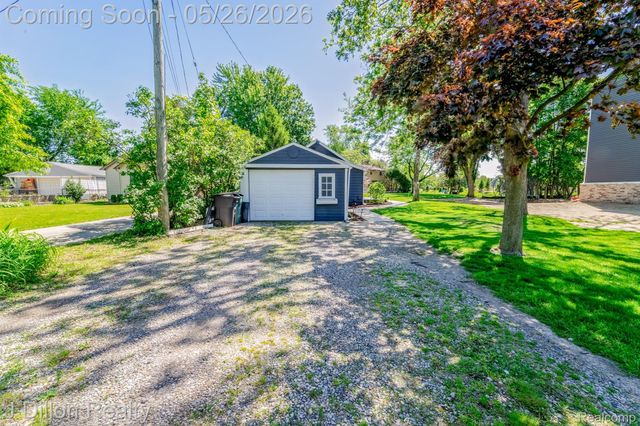 11320 Eastside Drive, Plymouth Charter Township, MI 48170