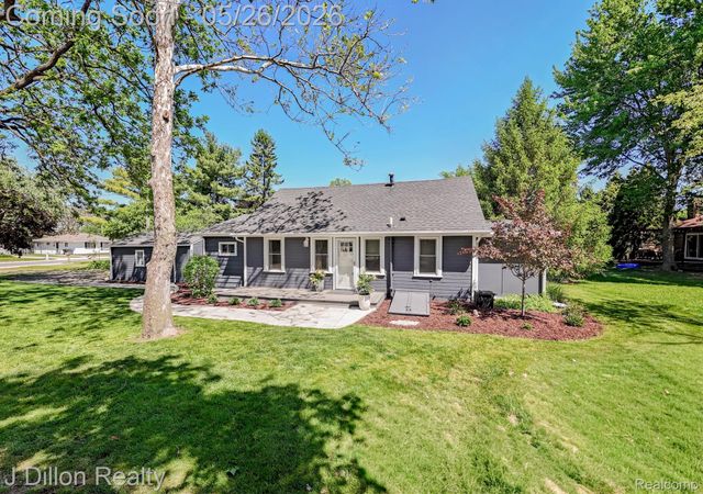 11320 Eastside Drive, Plymouth Charter Township, MI 48170