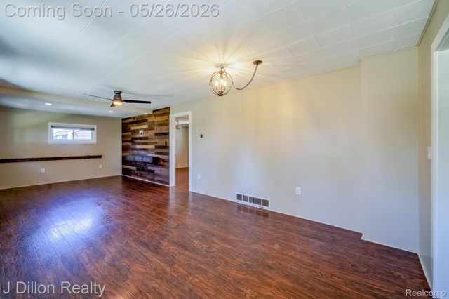 11320 Eastside Drive, Plymouth Charter Township, MI 48170