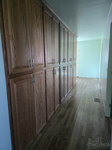 9581 St Rt 138, Hillsboro, OH 45133