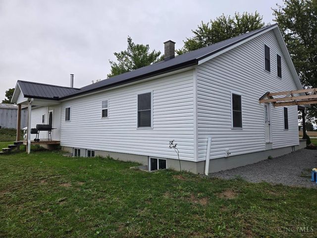 9581 St Rt 138, Hillsboro, OH 45133