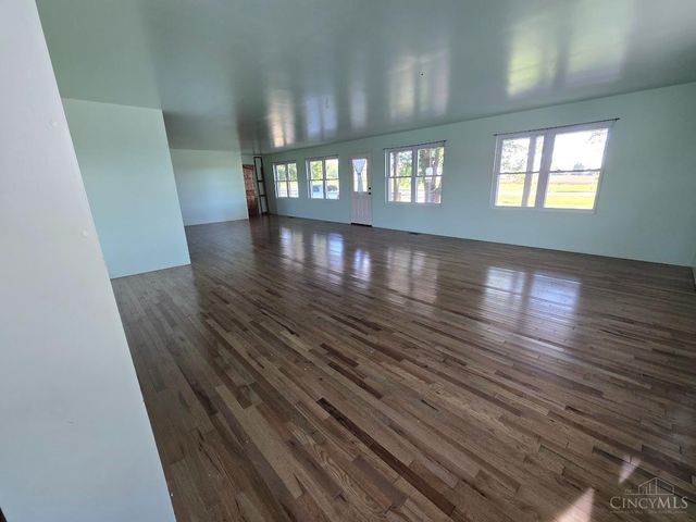 9581 St Rt 138, Hillsboro, OH 45133