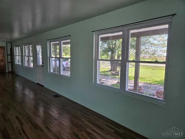 9581 St Rt 138, Hillsboro, OH 45133