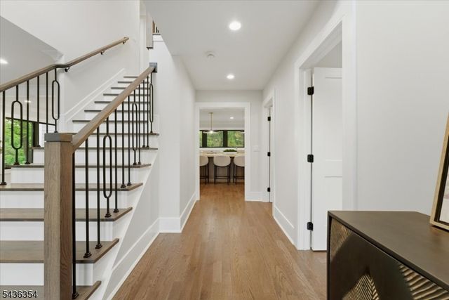 126 Emerson Ln, Berkeley Heights Twp., NJ 07922