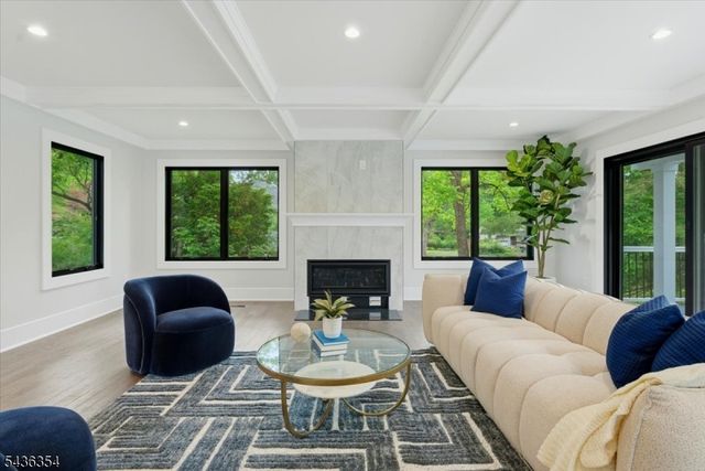 126 Emerson Ln, Berkeley Heights Twp., NJ 07922