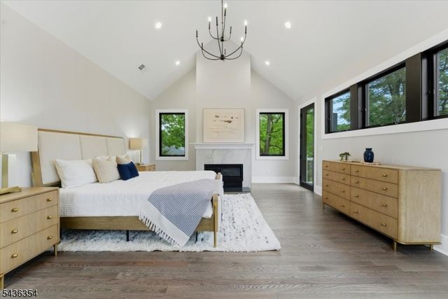 126 Emerson Ln, Berkeley Heights Twp., NJ 07922