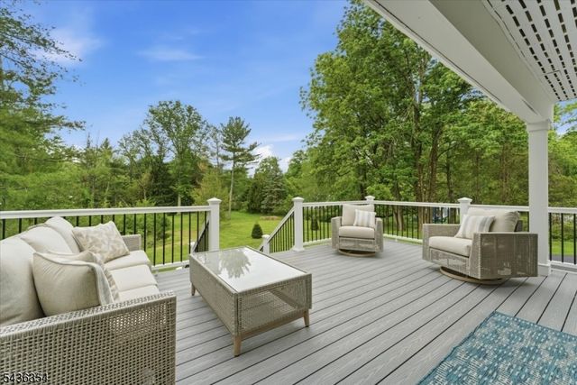 126 Emerson Ln, Berkeley Heights Twp., NJ 07922