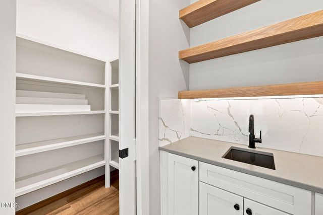 8008 Wexford Waters Lane, Wake Forest, NC 27587