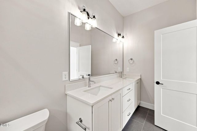 8008 Wexford Waters Lane, Wake Forest, NC 27587